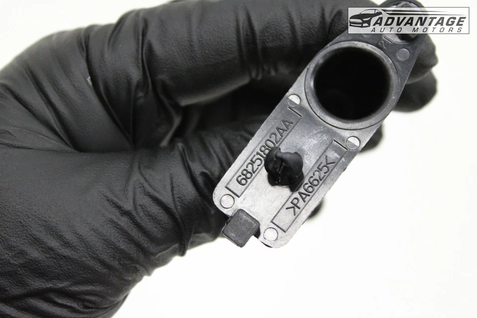 2016-2021 JEEP GRAND CHEROKEE CAPÔ DIANTEIRO TRAVA LATERAL ESQUERDA PLACA ATACANTE FABRICANTE DE EQUIPAMENTO ORIGINAL - Imagem 4 de 4