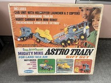 VINTAGE REMCO ASTRO TRAIN GIFT SET FOR PARTS OR REPAIR ST