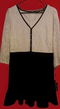 NWT Karl Lagerfeld Paris Black And White Lace Long Sleeve Ladies Size 12 Dress