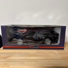 UT Model 1/18 McLaren F1 GTR Black
