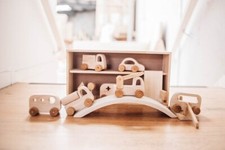 QToys USA Vehicle Play set