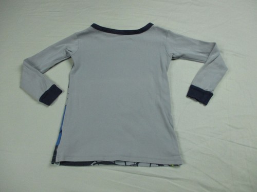 Batman Pajama Top Boys Size 4 Gray T Shirt Long Sleeves Print PJs Kids Baby Gap - Picture 3 of 14