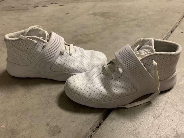 nike ultra xt