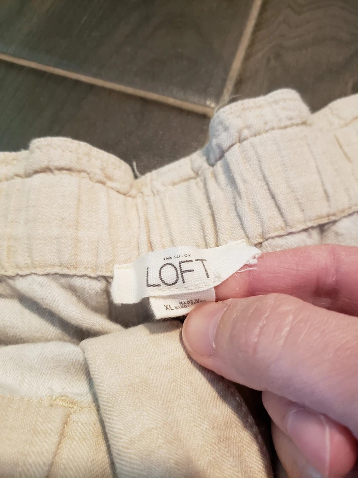 Ann Taylor The Loft Women's Safari Linen Cotton Shorts Size Xlarge Tan Pockets  - Image 3 of 4