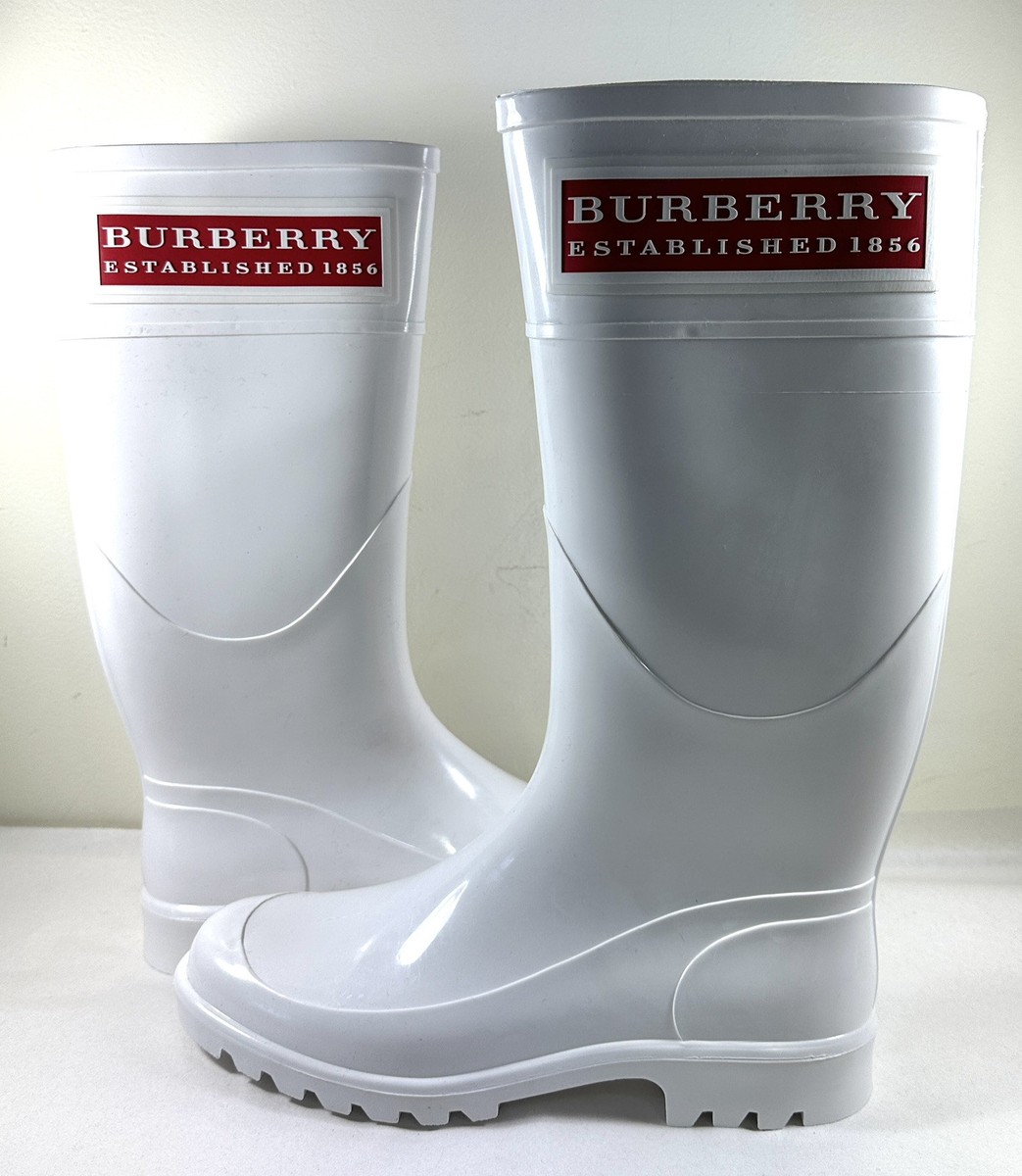 Burberry Classic White Rainboots size 39 , 8 US Made In Italy New