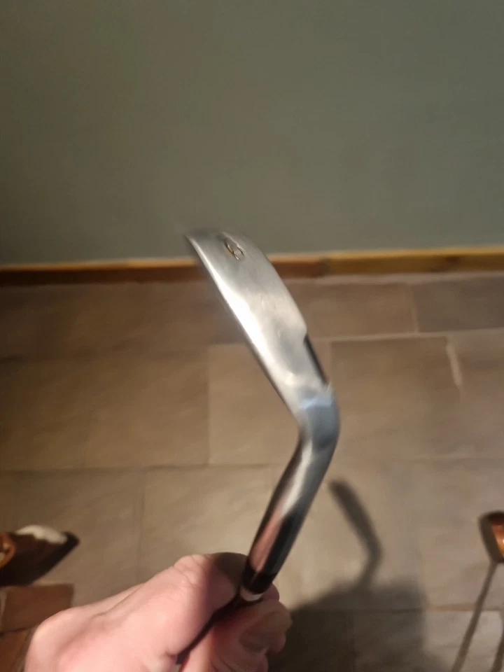 Slazenger V300 9 Iron Regular Left Handed - Image 2 of 4