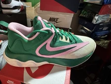 Nike Giannis Immortality 3 Men's Basketball Shoes Pink/Malachite Green, Size 8