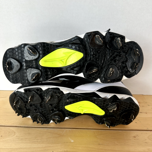 Mizuno Women's Size 7.5 9 Spike Swift 6 Metal Softball Cleats Black - Picture 8 of 8