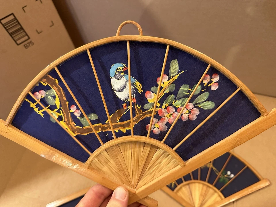 3 abanicos de bambú orientales japoneses pintados a mano asiáticos colgantes de pared arte floral de ratán Foto 2 de 4