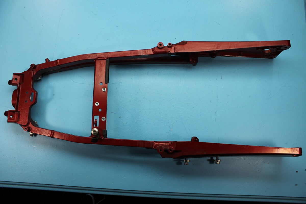 626 08-11 KAWASAKI NINJA ZX14 RED REAR SUBFRAME BACK SUB