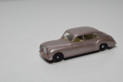 ミニカー MATCHBOX No.44  ROLLS-ROYCE
PHANTOM V Vintage Matchbox Rolls Royce Phantom V No. 44 | eBay