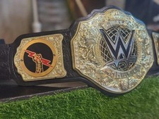 WWE world heavyweight title belt 2023-2025 CM PUNK or SETH ROLLINS