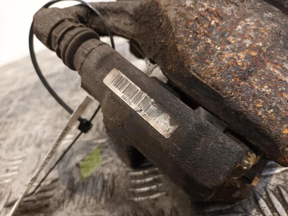 2016-2024 VOLKSWAGEN TOURAN Caliper Mk2 Front Left 5Q5DQVCF337 - Image 4 of 4