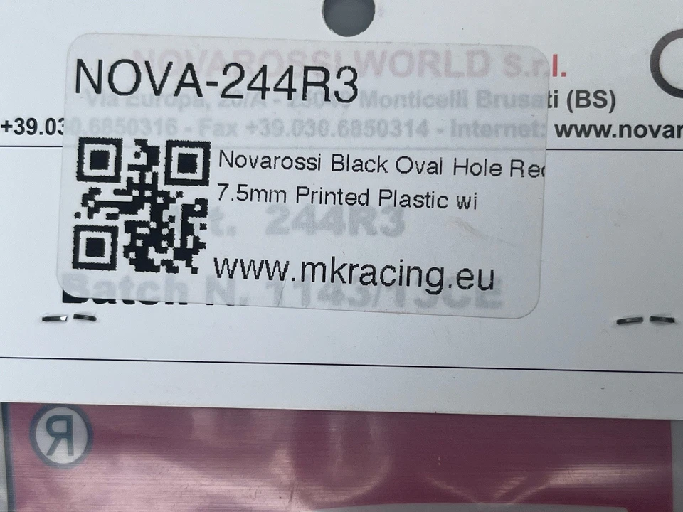 Novarossi Black Oval Hole Reducer Nr. 3 7.5mm Printed Plastic NOVA-244R3 - Bild 2 von 3
