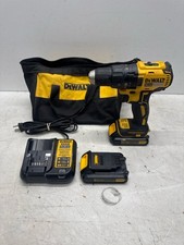 DEWALT 1/2" DRILL DCD777 W/ACCS (P03064293)