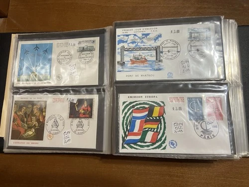 Book Of 116 Premier Jour D’emission French First Day Covers