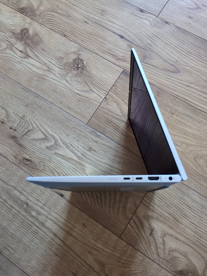 HP Elitebook 835 G8 Ryzen 5 5650U 2.3GHz 8GB 256GB SSD 13.3" Touchscreen 2269 - Image 3 of 4