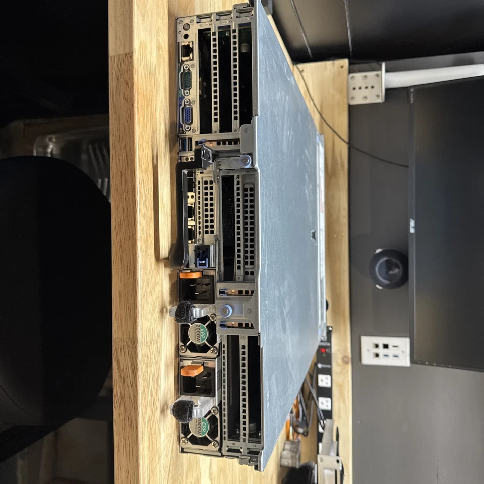 Dell PowerEdge R740XD Rack Server 2x 6130 Rails & Cable Arm Included - Image 2 of 4