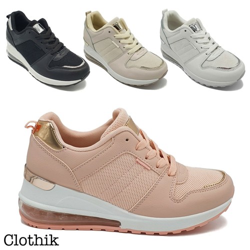 Sneakers con zeppa alta, Collezione Primavera 2022 - Stileo.it