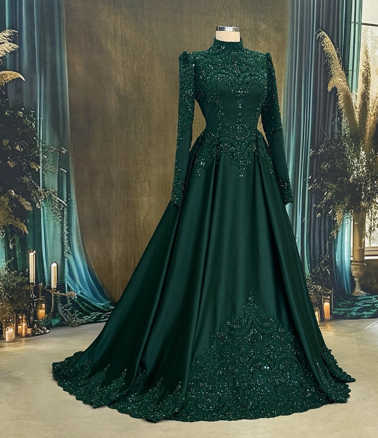 Muslim Green Wedding Dress High Neck Long Sleeve Beaded Satin Bridal Gowns