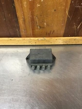 Triumph  TR6 & MG Midget  • Original Lucas 7FJ Fuse Box. #37552. Used. KMG963