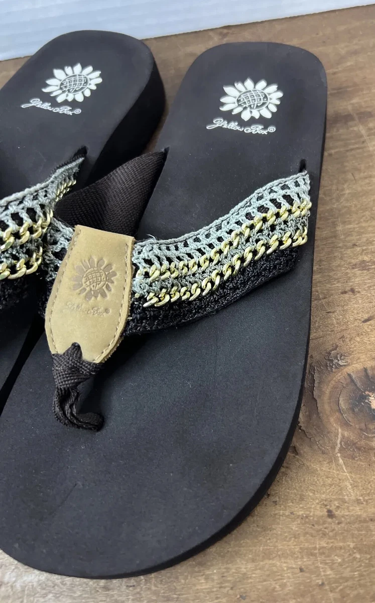 Yellow Box flip flops 7.5