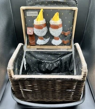 Picnic Time Wine Edition Picnic Basket Missing Wine Opener Cheese Board & Knife