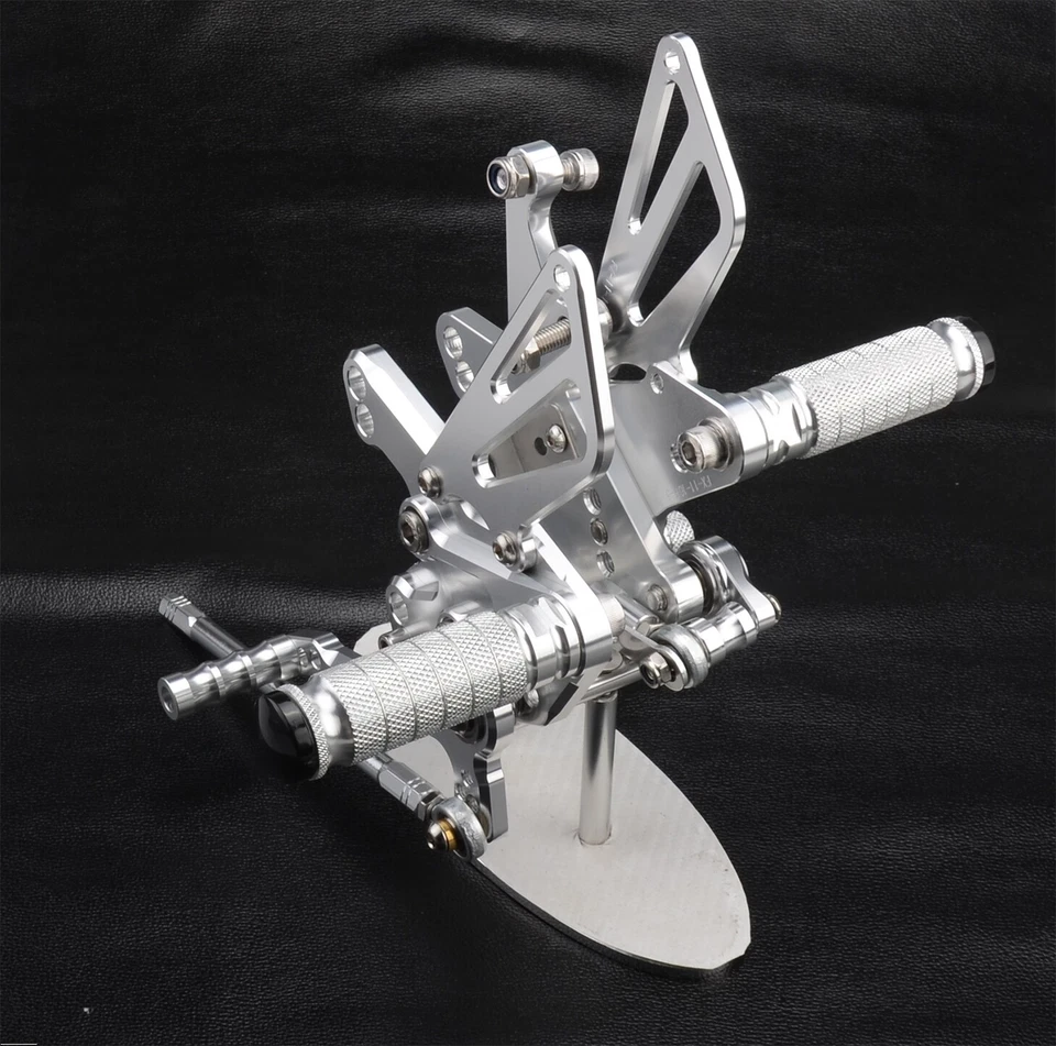 Juego de estriberas traseras plateadas de Estados Unidos para Kawasaki Ninja ZX10R 2011-2023 ABS Foto 2 de 4