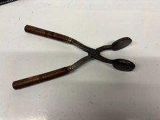 UNUSUAL VINTAGE TOOL MEASURING ABOUT 9-1/2" LONG.