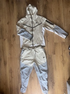 Nike Tech Fleece Tracksuit Größe M