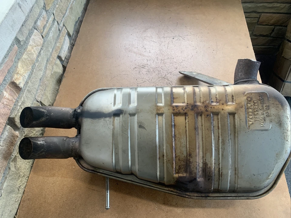 2008-2014 Volvo XC90 Rear Muffler 3.2L OEM - Image 2 of 4