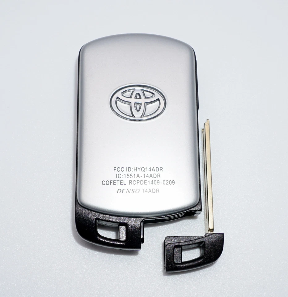 OEM VIRGIN 11-20 TOYOTA SIENNA SMART KEY KEYLESS REMOTE PROXIMITY FOB HYQ14ADR - Image 3 of 3