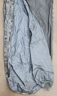 USGI Army ACU Bivy Cover – Digital Camo Waterproof Goretex Sleeping Bag Cover (UCP, Used)