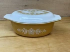 Vtg Pyrex Butterfly Gold Fall 043 Oval Casserole Covered Baking Dish 1 1/2 Qt
