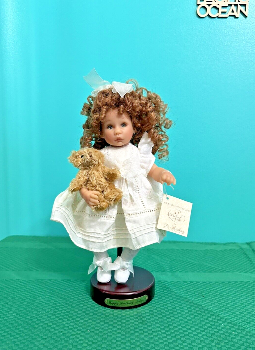 Lee Middleton Happy Birthday Teddy Doll Mini 9