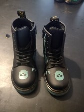 new dr martens combat black boots/teal skeletons toddler size 9