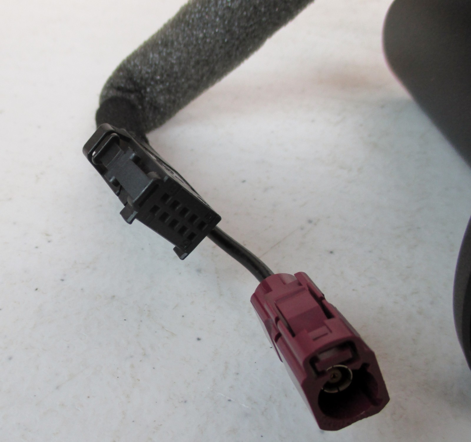 NEW OEM Genuine VW Volkswagon Touareg Mounting Assembly | eBay