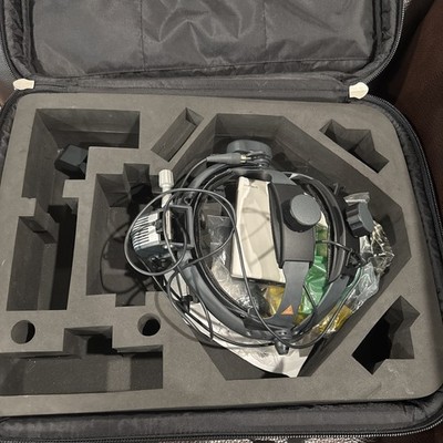 Heine Omega 500 LED Wireless Indirect Binocular Ophthalmoscope Bio w/ Mpack