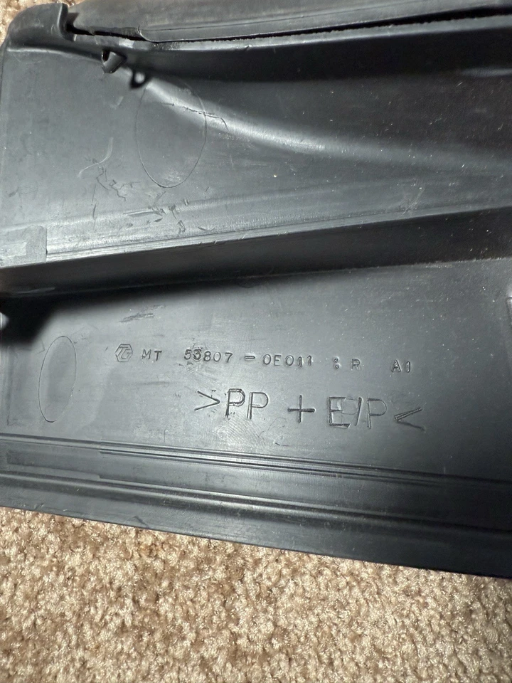 Cubierta guardabarros lado derecho del pasajero Lexus RX350 13-15 Foto 3 de 4