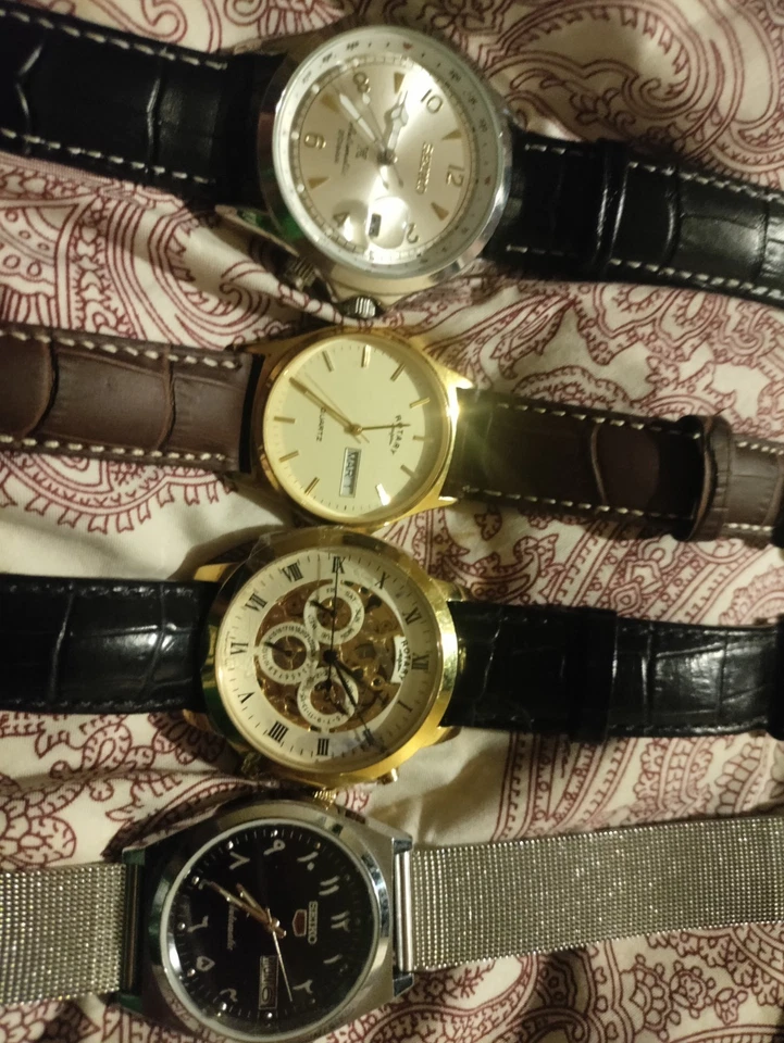 Relojes de cuarzo surtidos para hombre Seiko movimiento giratorio, paquete de 2 Foto 4 de 4