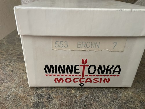 minnetonka moccasins brown suede laced braided pattern size 7 - Picture 6 of 6