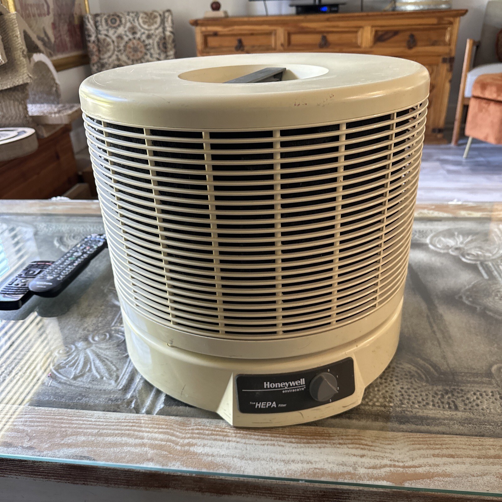 Honeywell Enviracaire Model 11520 HEPA Air Purifier Cleaner 2 Speed