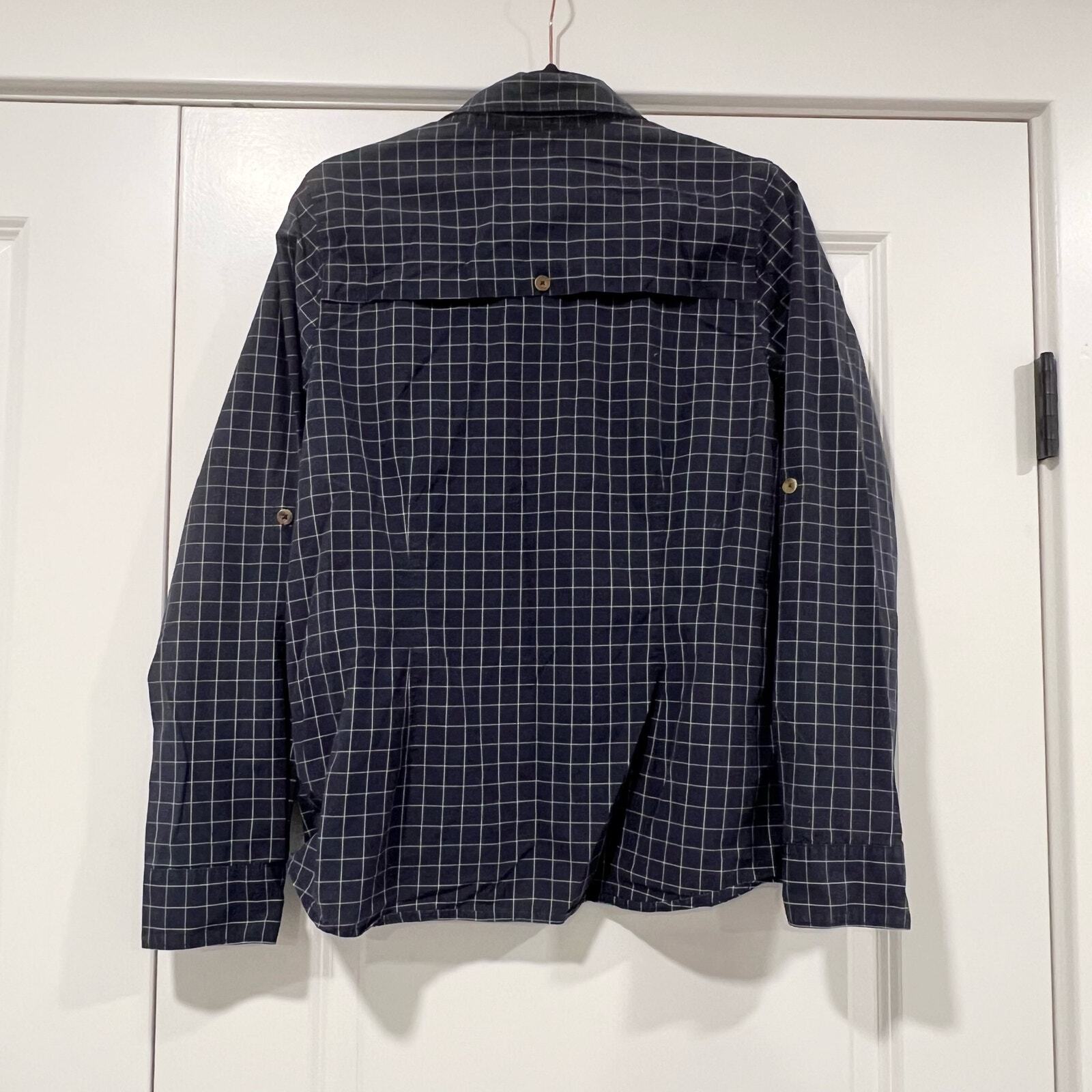 The North Face Women's Button Down Shirt Blue and White Size Medium thumbnail 6