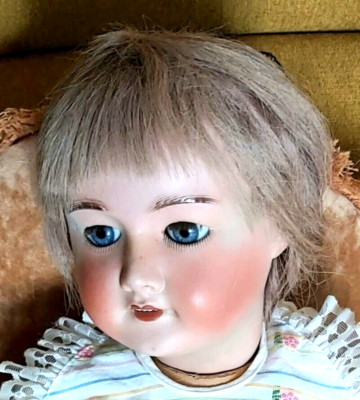 ANCIENNE GRANDE BOITE De Poupee Bella Vide EUR 6,20 - FR