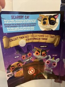 WowWee - Fingerlings Grimlings "Scaredy Cat" From Grin to Grim in Original Pack