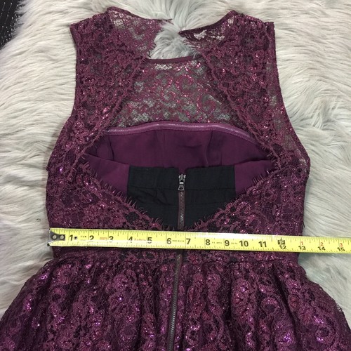 Alice + Olivia Ophelia Plum Purple Metallic Lace Party Dress Size 4 Stunning! - Picture 11 of 12