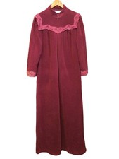 Vintage Vanity Fair Robe Size M Pull Over Floor Length Maxi Lace Detail Made USA