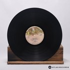 Foto 7 di 10