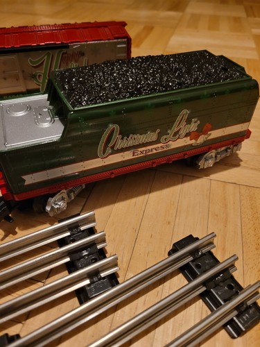 LIONEL CHRISTMAS LIGHT EXPRESS LIONCHIEF STEAM LOCOMOTIVE O GAUGE 2123100-E - Picture 5 of 10