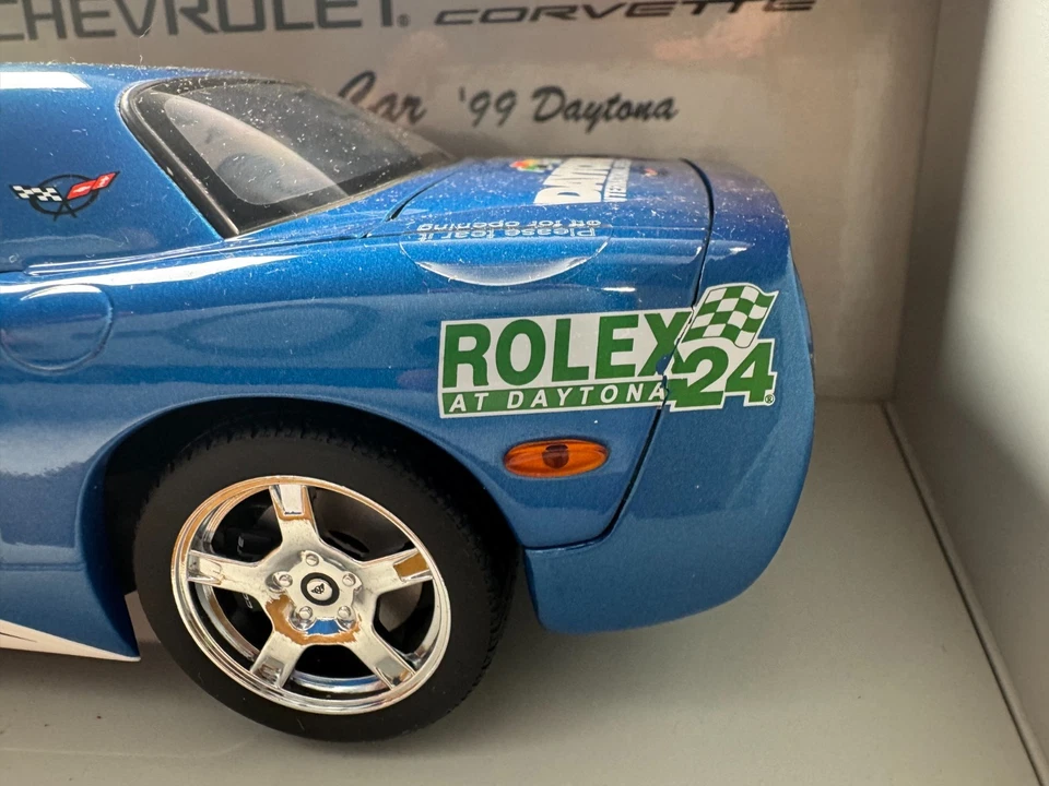 Chevrolet Corvette Daytona 500 Pace Car 1999 modelos UT escala 1/18 diecast Foto 3 de 4